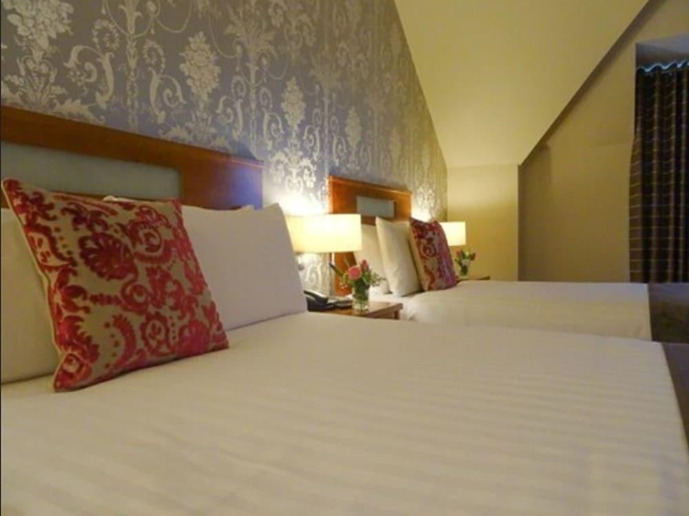 Raheen Woods Hotel Athenry Buitenkant foto
