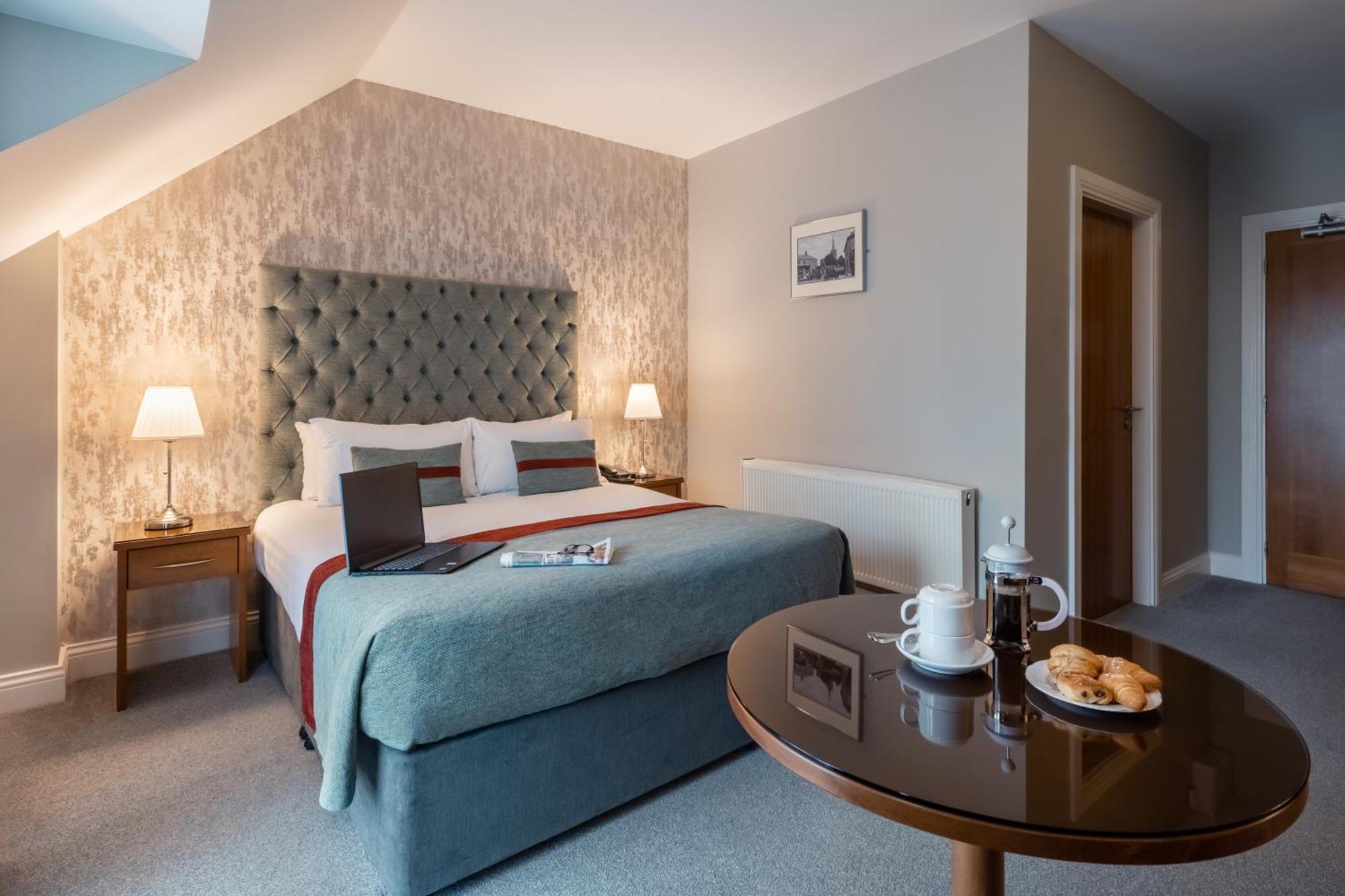 Raheen Woods Hotel Athenry Buitenkant foto