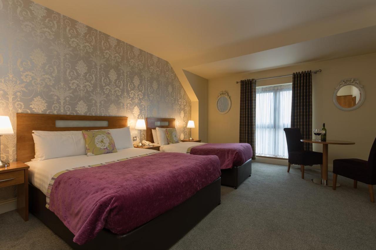 Raheen Woods Hotel Athenry Buitenkant foto